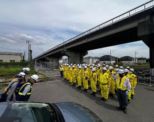 列車防護訓練及び軌陸車誘導実施要領の訓練を実施致しました